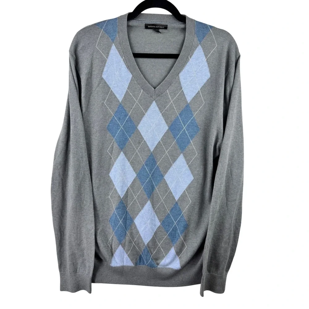 Banana Republic Argyle Sweater Mens Large Grey Blue Silk Cashmere V-Neck Preppy